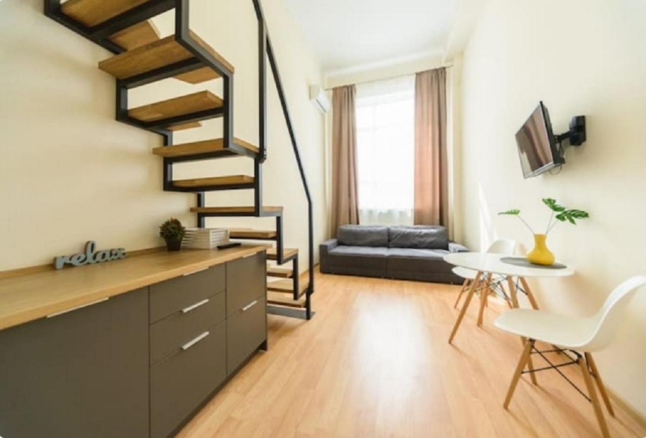 Loft Smart House Appartement Kiev Buitenkant foto