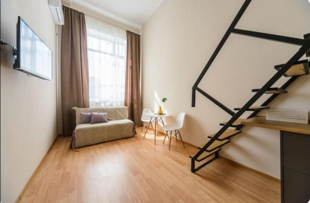 Loft Smart House Appartement Kiev Buitenkant foto